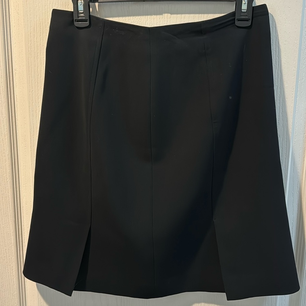 Simple black skirt